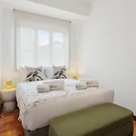 Guestready - With Outdoor Charm *