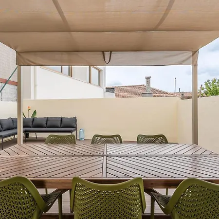 Guestready - With Outdoor Charm ポルト