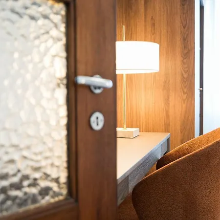 Guestready - With Outdoor Charm شقة
