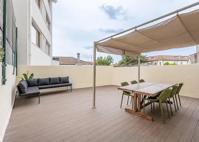 Guestready - With Outdoor Charm * 포르투